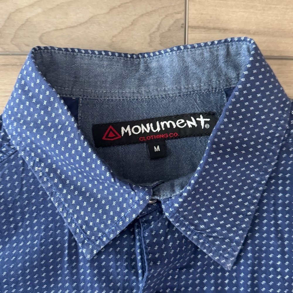 Monument Clothing Co. Men's Blue Button-Up Shirt w/ White Pattern Medium - Picture 4 of 6